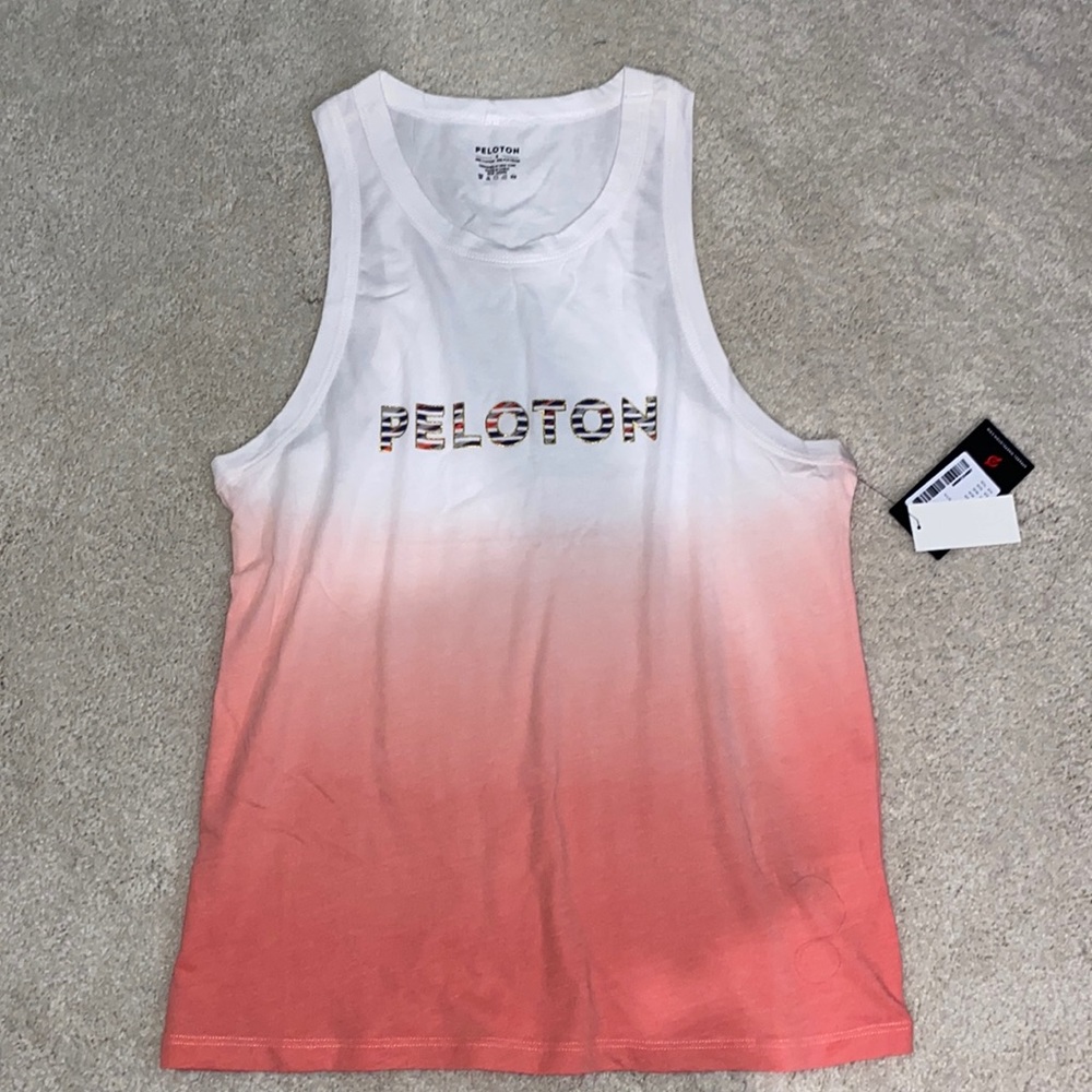 Peloton tank NWT S